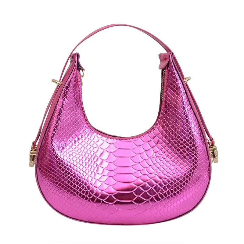 Bolsa Pequena de Ombro Hobo Metalizada Berlim