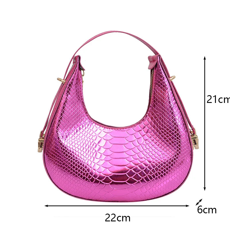 Bolsa Pequena de Ombro Hobo Metalizada Berlim