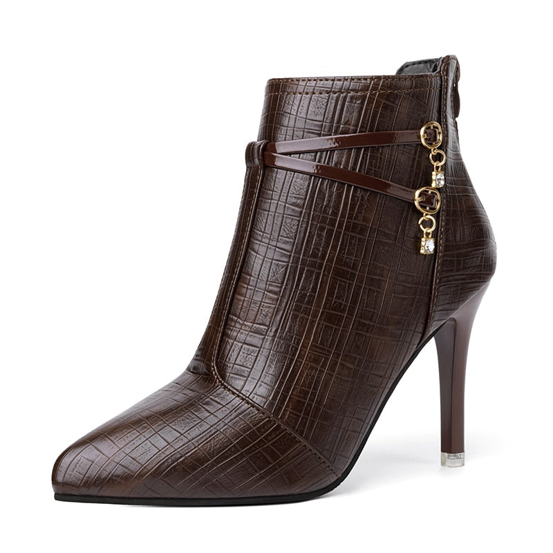 Bota Cano Curto Salto Alto Arya