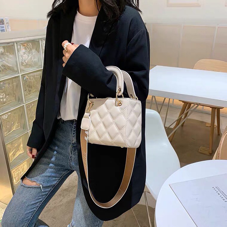 Bolsa Tote Pequena em Couro Luxury